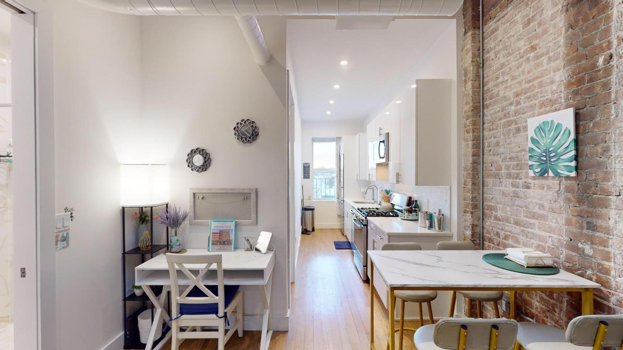 Chic Penthouse 15 Minutes From Nyc - Bus Stop At Doorstep Hoboken Exterior foto