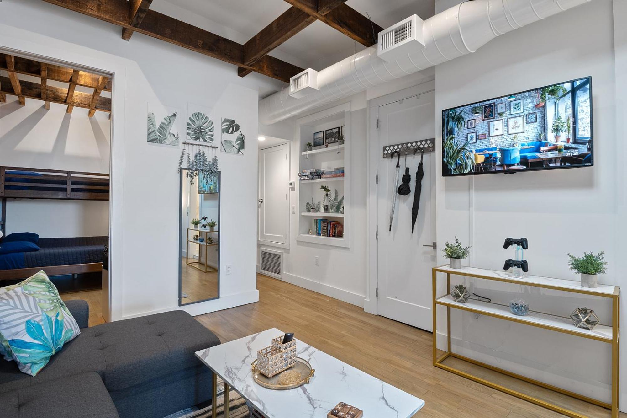 Chic Penthouse 15 Minutes From Nyc - Bus Stop At Doorstep Hoboken Exterior foto
